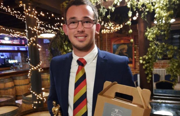 Tom Carey - Winner of KVL Division 3 East Batting Award (385 runs)